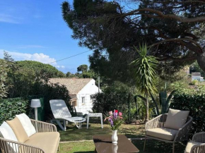 Appartement 2 Chambres avec Climatisation et Jardin, à 400m de la Plage - Les Issambres - FR-1-768-72